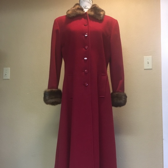 Mario de pinto wool coat Clearance